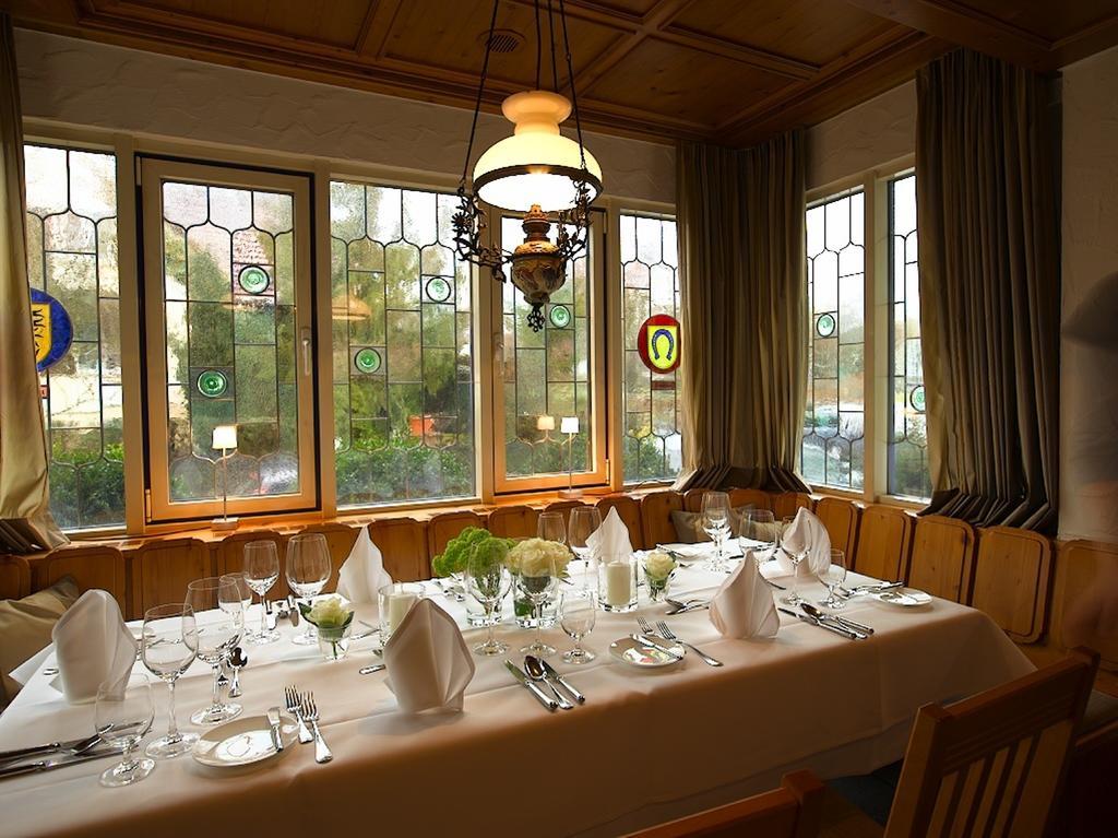 Hotel Am Park Leinfelden-Echterdingen Exteriör bild