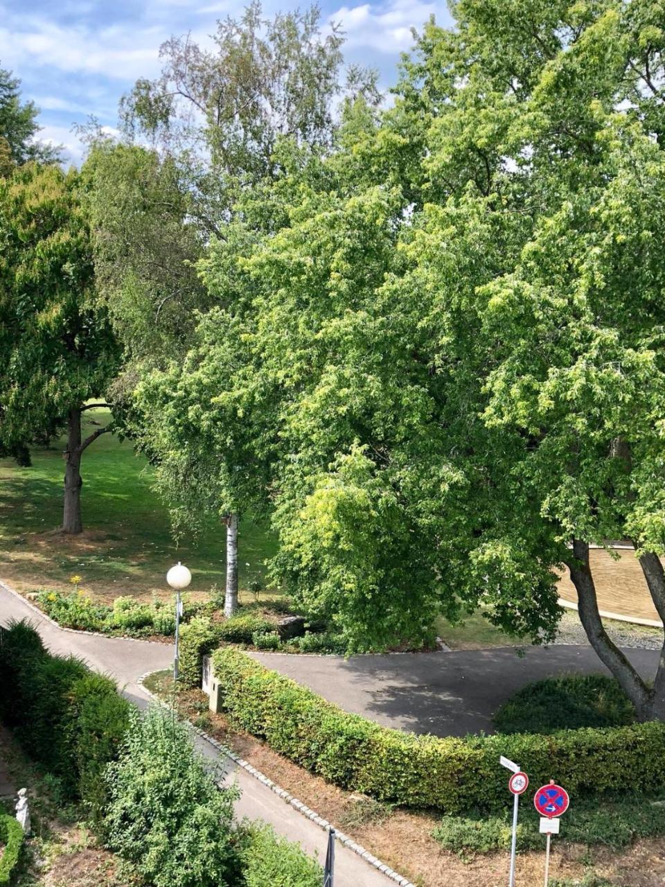 Hotel Am Park Leinfelden-Echterdingen Exteriör bild